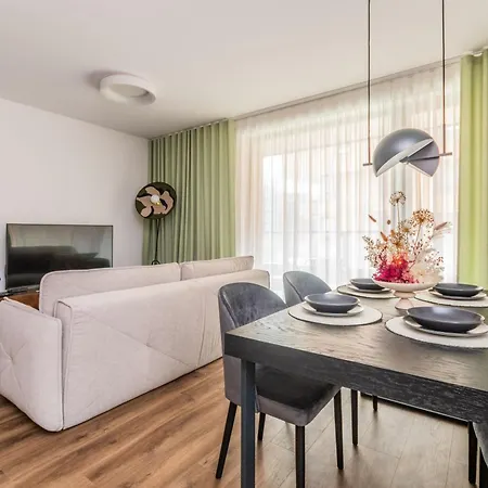 Scala Superior By Grand *