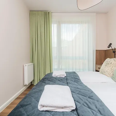 Scala Superior By Grand *